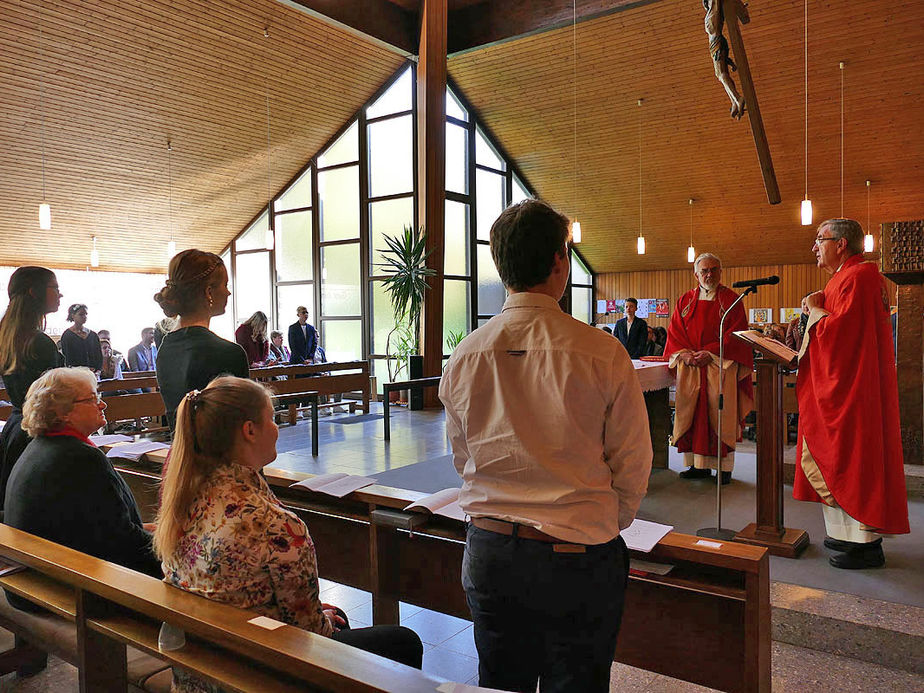 Firmung 2019 in Naumburg (Foto: Karl-Franz Thiede)